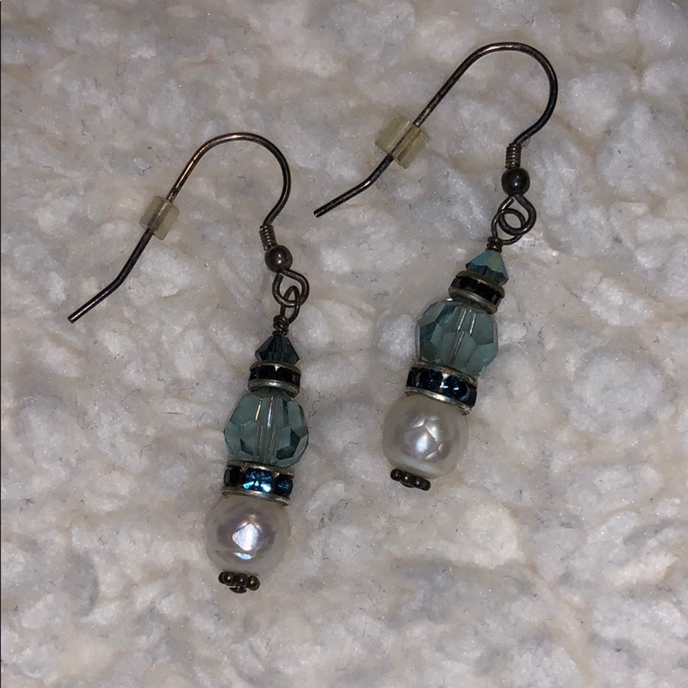 FREE GIFT: Faceted Pearl Dangle Earrings